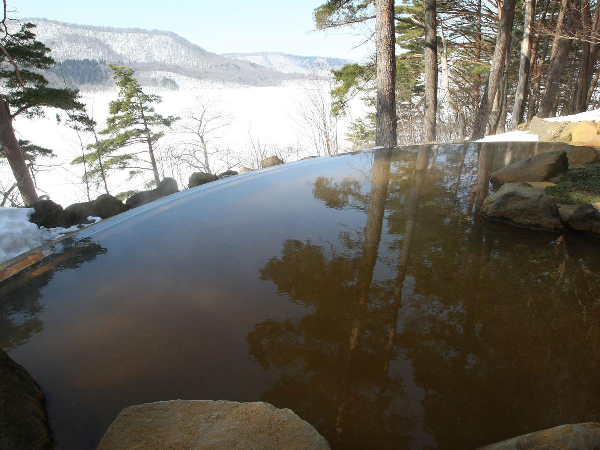 Urabandai Lake Resort Goshiki No Mori Kitashiobara Экстерьер фото