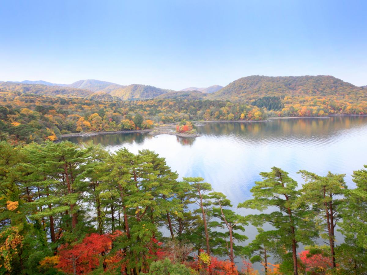 Urabandai Lake Resort Goshiki No Mori Kitashiobara Экстерьер фото