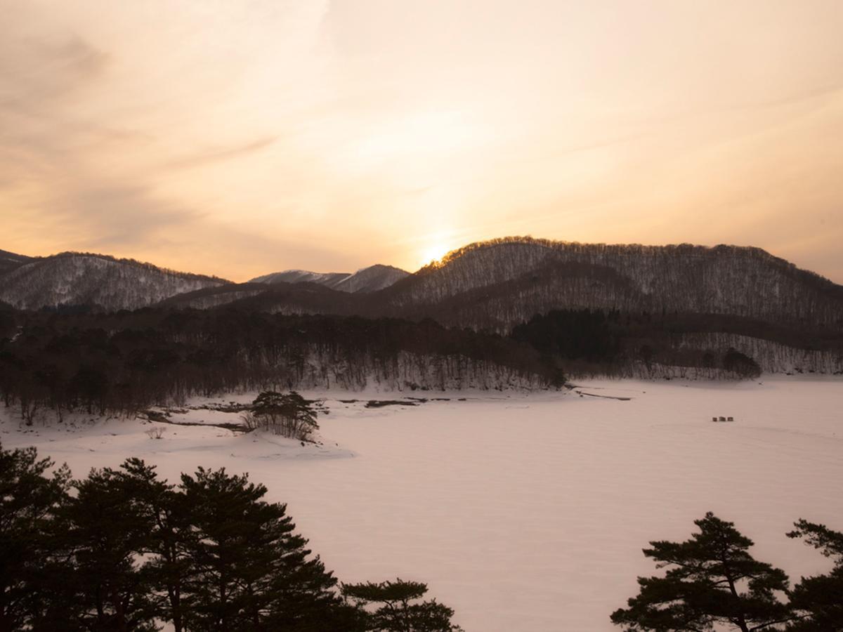 Urabandai Lake Resort Goshiki No Mori Kitashiobara Экстерьер фото